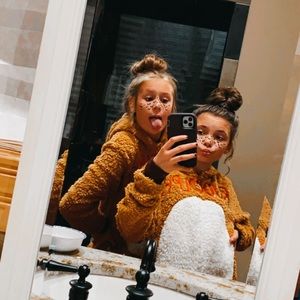 Meet your Posher, Jen